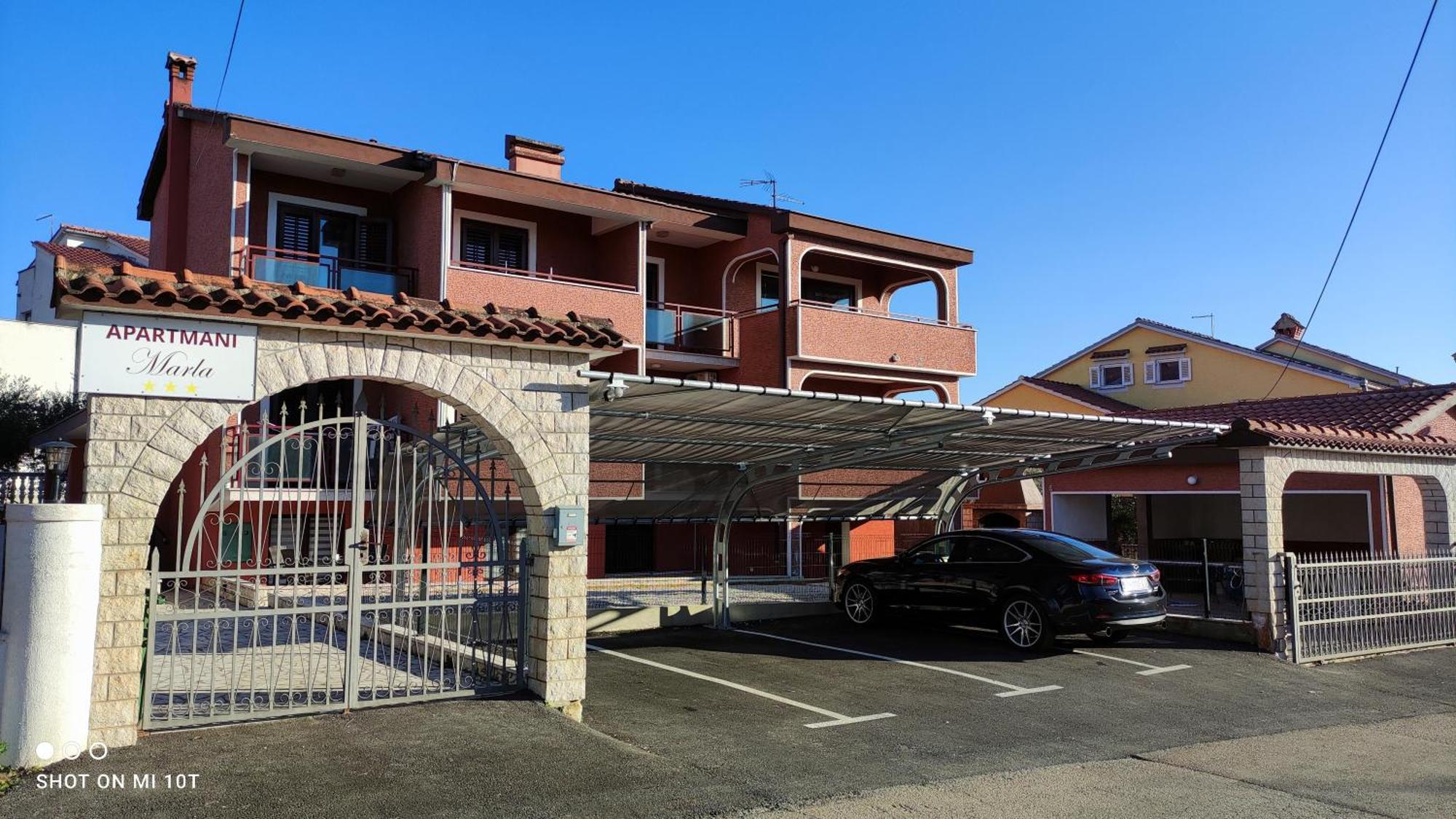 Apartments Marla Porec Luaran gambar