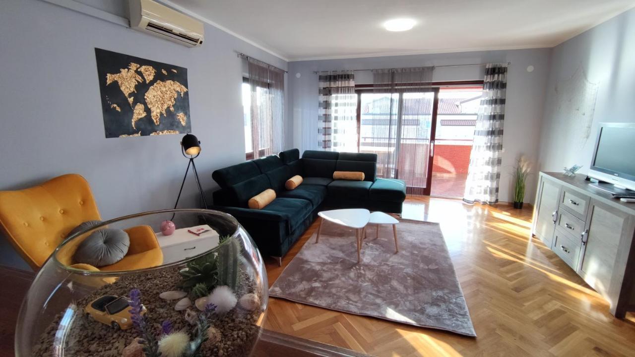Apartments Marla Porec Luaran gambar
